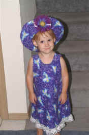 ainsfam (6).JPG (40994 bytes)