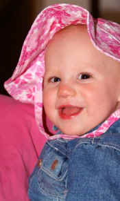 ainsleyapril (5).JPG (89236 bytes)