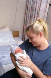 kelly.jpg (35907 bytes)