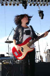 barlowgirls (7).JPG (43342 bytes)