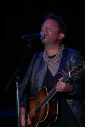 tomlin' (5).JPG (24663 bytes)