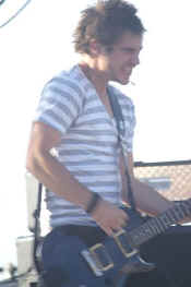 worthdyingfor.JPG (25809 bytes)