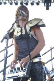 familyforce54.JPG (43893 bytes)