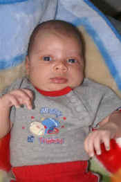 jevon35wks (4).JPG (34224 bytes)